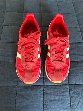 Red Women's Retro Runner Sneakers - Adidas